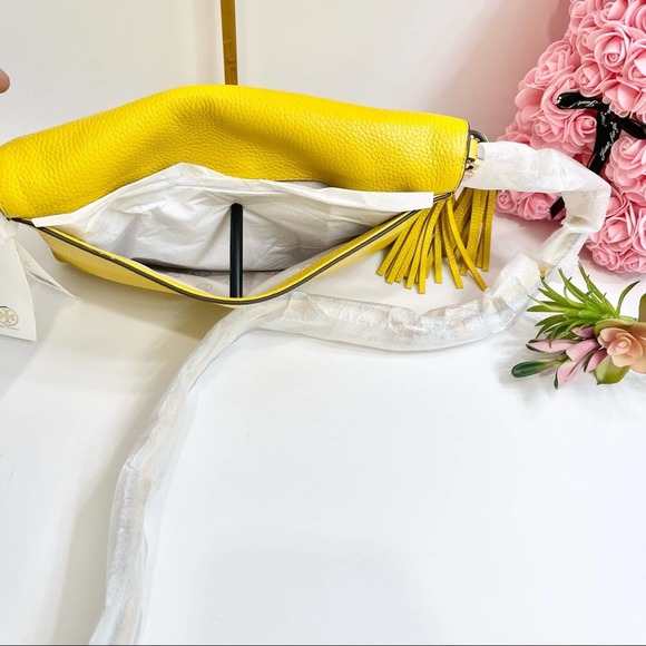 NEW Tory Burch Thea Foldover Crossbody Bag in Daylily - Picture 5 of 13